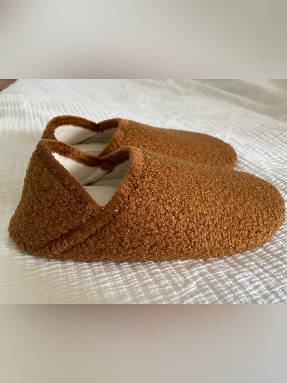 Bearefoot Bouclé Women's Slippers Size 6/7 NWT